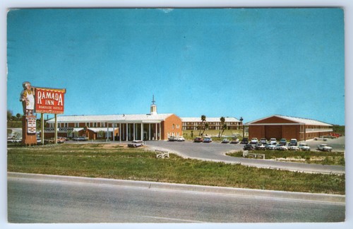 Vintage postcard ramada inn - vintage,