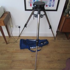 Meade #884 DELUXE FIELD TRIPOD