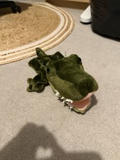 Ravensden Crocodile Hand