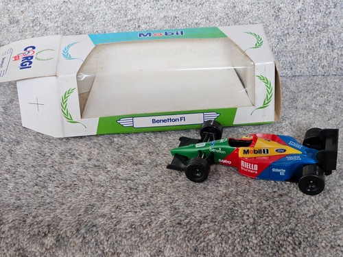 Corgi mobil performance car - corgi,