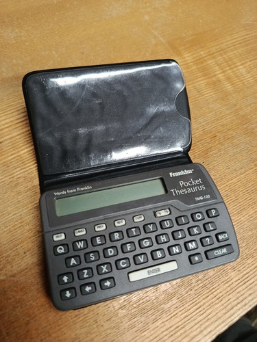 Franklin pocket thesaurus - pocket, tmq