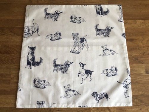 Square cushion cover made - square,