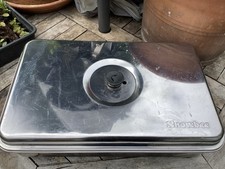 Snowbee Fish Smoker Cooker plus FREE Snowbee English Oak ‘dust!