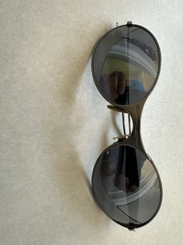 Vintage oakley wire - e,
