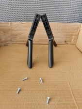 SAMSUNG TV LEGS FOR