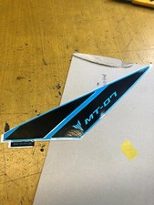 1 x graphic sticker 1 yamaha