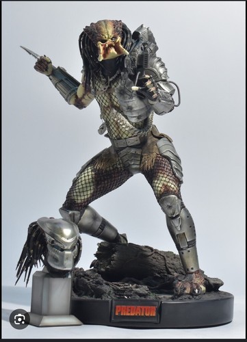 Ultra rare sideshow - rare, predator