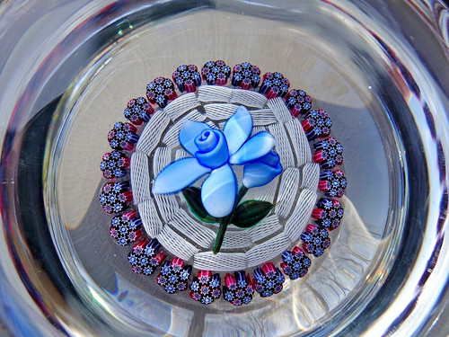 Peter mcdougall art glass - mcdougall,