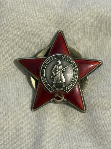 Order the red - order,