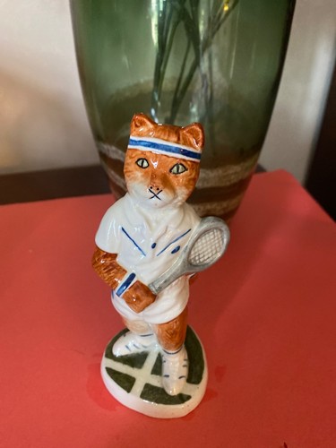 Acorn pottery tennis - pottery,