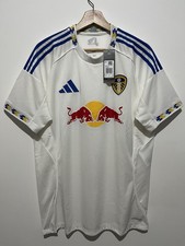 Leeds United 2025/26 Home