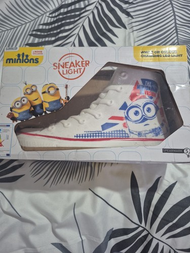 Minions sneaker light - minions,
