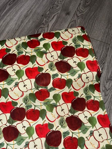 Meter cream red apples print - 1,