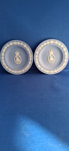 Wedgwood blue jasperware - blue,