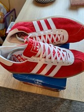 Adidas Athen 2016 Size 9. Great Condition Trainers
