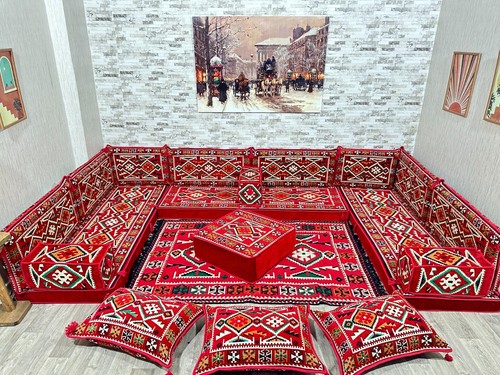 Shaped arabic corner majlis - u,