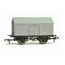 Dapol unpainted wagons plastic - dapol,