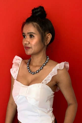 One button necklace poly - one,