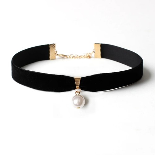 Simple vintage velvet pearl - vintage,