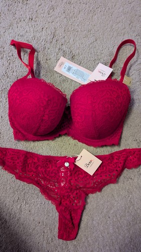 28f pillar box - box, boux