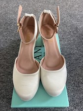 Ajavani ivory satin bridal mid