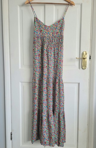 Floral tiered summer spaghetti