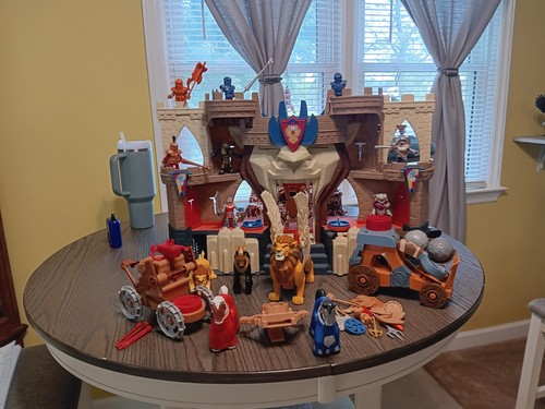 Fisher price imaginext lions - price,