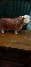 VINTAGE LARGE  MELBA WARE  HEREFORD BULL.