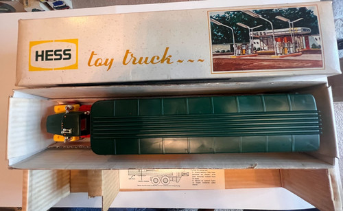 1976 hess toy - toy, truck