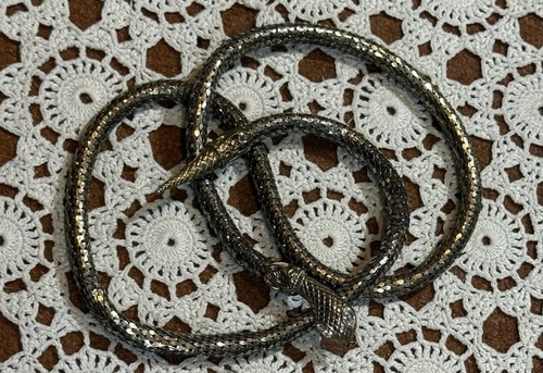 Vintage mesh snake necklace