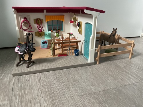 Tack room extension horse club - tack,