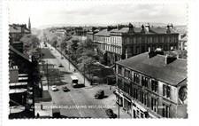 GREAT WESTERN ROAD LOOKING WEST: Glasgow postcard (C93565)