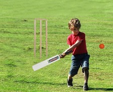 Kids Wooden Cricket Bat Set 5+
