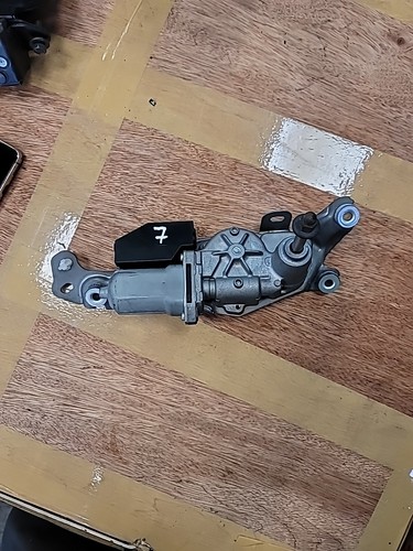 Rear wiper motor 8513058030 - rear,