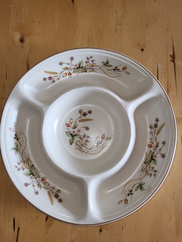 Round chip dip serving - round,