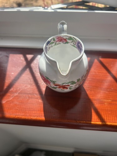 Spode copeland harrods milk