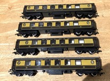 Hornby OO gauge rake of 4