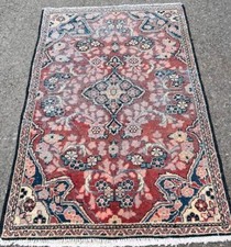 A CLASSY OLD HANDMADE TRADITIONAL ORIENTAL WOOL ON COTTON RUG (170 x 105 cm)*