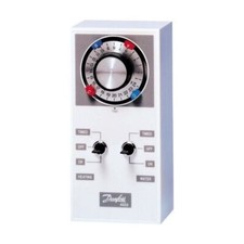 Danfoss 4033 24hr Electro Mechanical Programmer Heating & Hot Water - 087N653000