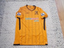 HULL CITY  FOOTBALL SHIRT MADE BY  UMBRO  =CAIRNS  45  = ADULTS MEDIUM