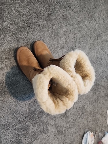 Ugg ladies boots size - ugg, size-w8