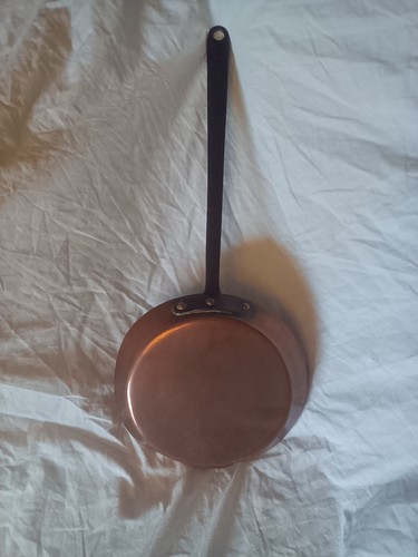 Antique copper skillet pan - copper,
