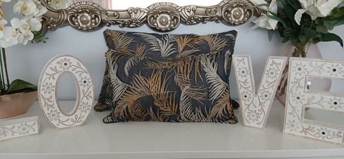 Oblong cushion cover leaf - cushion,