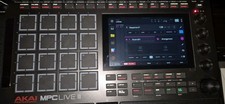 AKAI Professional MPC Live 3