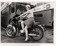 Lady Hermione Thompson Daily Mail Air Race 1959 Motorcycle KUV 11D BEA Bus Photo