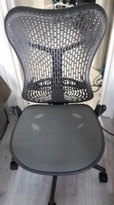 Herman Miller Mirra Mesh