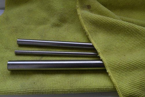 Silver steel ground - silver,