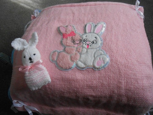 Hand knitted pink twinkle - hand,