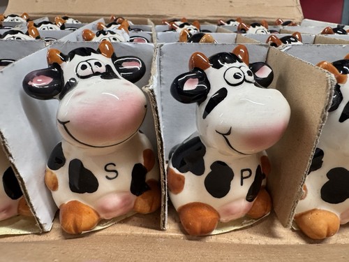 Cute cow salt - cute, shakers