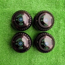 Set of four DRAKES PRIDE PROFESSIONAL bowls, size 00